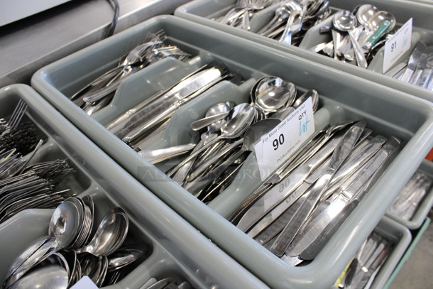 ALL ONE MONEY! Lot of Metal Forks, Spoons and Knives in Gray 4 Compartment Silverware Caddy. 11.5x20.5x3.5 - Image 4 of 4
