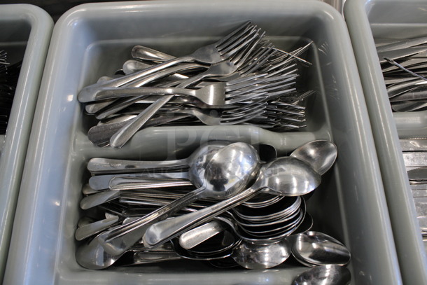 ALL ONE MONEY! Lot of Metal Forks, Spoons and Knives in Gray 4 Compartment Silverware Caddy. 11.5x20.5x3.5 - Image 2 of 4