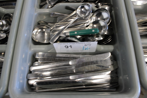 ALL ONE MONEY! Lot of Metal Forks, Spoons and Knives in Gray 4 Compartment Silverware Caddy. 11.5x20.5x3.5 - Image 3 of 4
