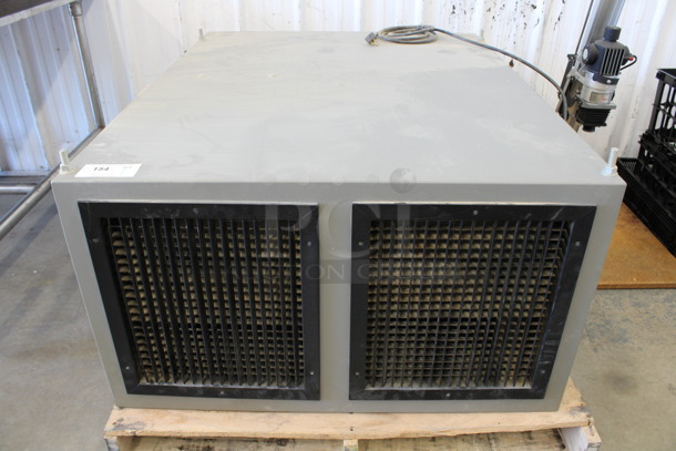 Smokeeter Model DC-SABIS-M-WM Metal Commercial Air Purifier. 115 Volts, 1 Phase. 38x47x23. Tested and Working! - Image 2 of 6