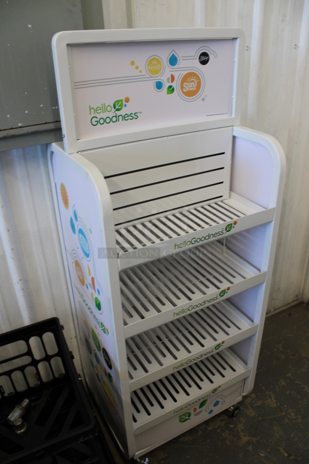 White Metal Display Rack on Commercial Casters. 20x16x52 - Image 2 of 3