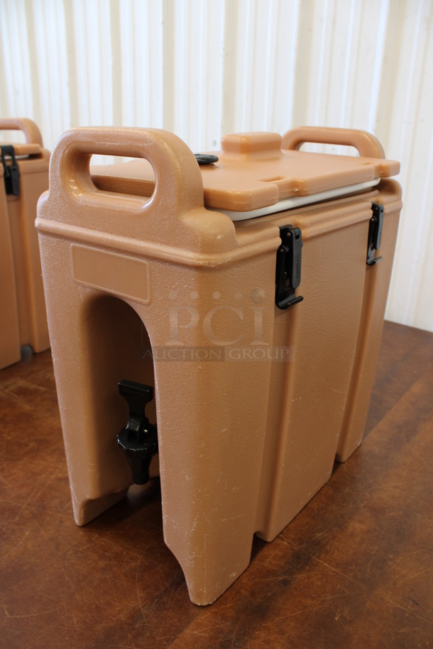 Cambro Model 250LCD Tan Poly Insulated Beverage Holder Dispenser. 9x17x18 - Image 2 of 8