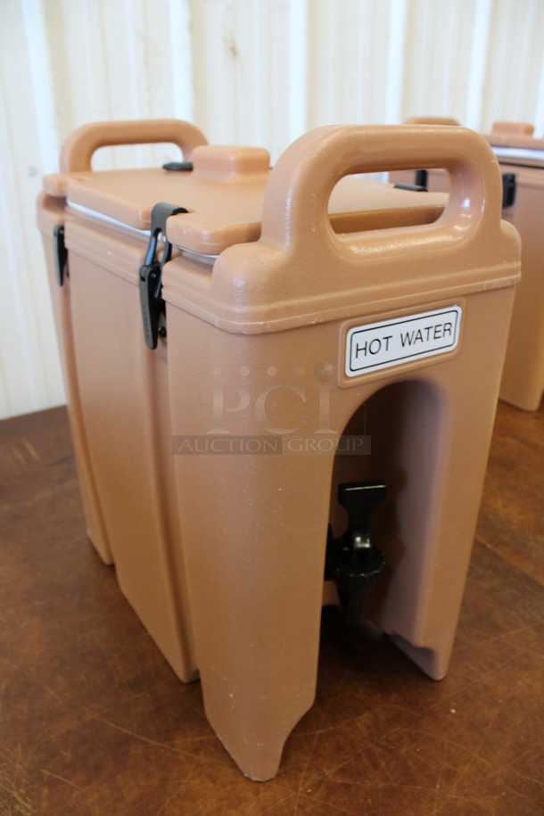 Cambro Model 250LCD Tan Poly Insulated Beverage Holder Dispenser. 9x17x18 - Image 4 of 8