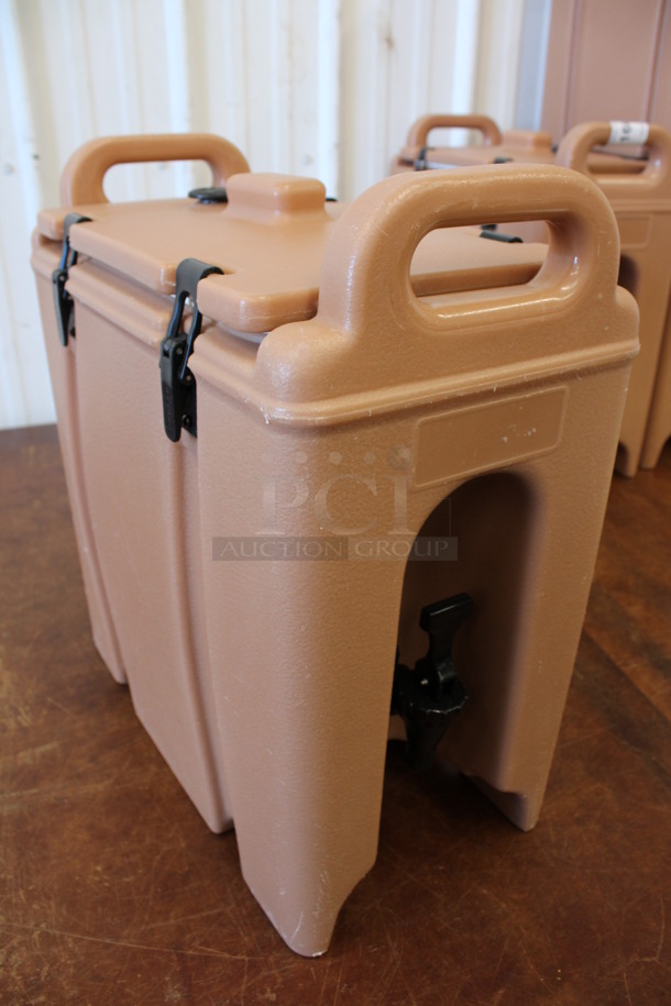 Cambro Model 250LCD Tan Poly Insulated Beverage Holder Dispenser. 9x17x18 - Image 3 of 8