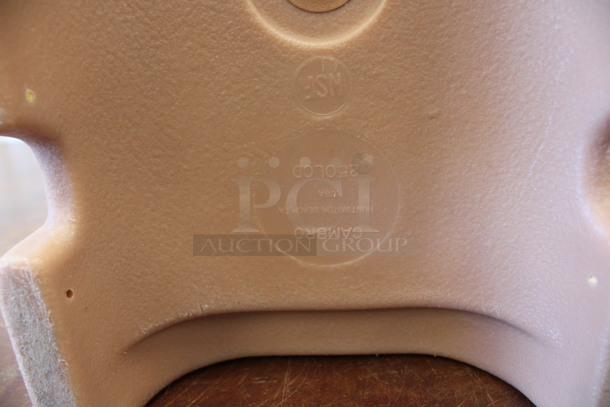 Cambro Model 250LCD Tan Poly Insulated Beverage Holder Dispenser. 9x17x18 - Image 8 of 8