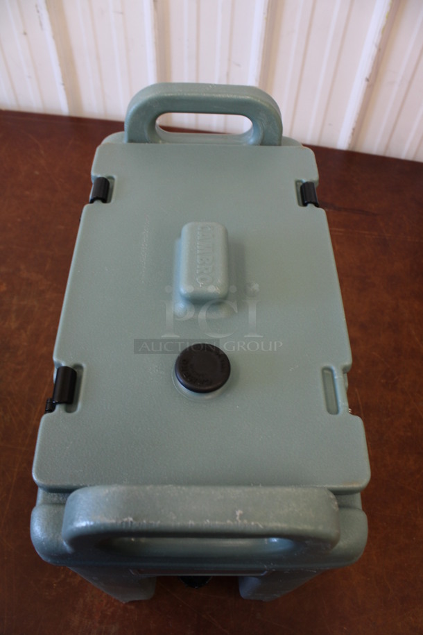Cambro Model 250LCD Green Poly Insulated Beverage Holder Dispenser. 9x17x18 - Image 5 of 7