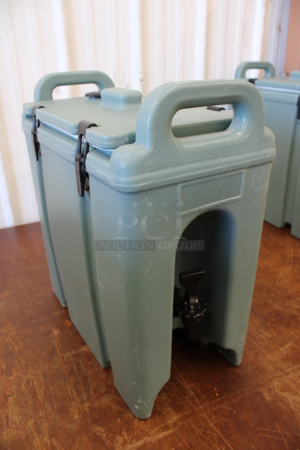Cambro Model 250LCD Green Poly Insulated Beverage Holder Dispenser. 9x17x18 - Image 4 of 7