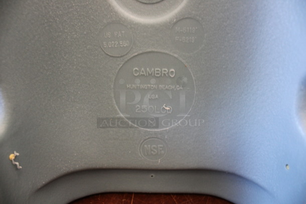Cambro Model 250LCD Green Poly Insulated Beverage Holder Dispenser. 9x17x18 - Image 4 of 6