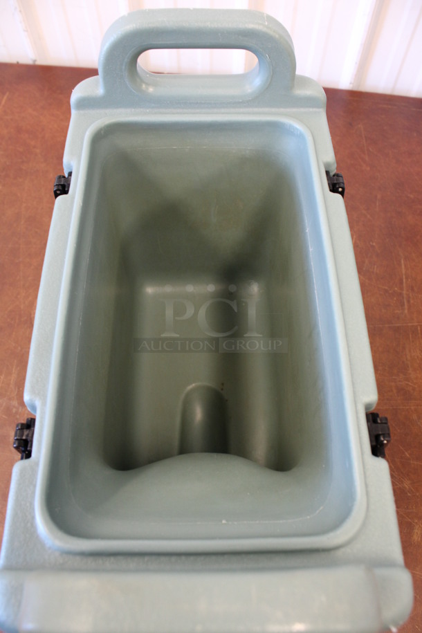 Cambro Model 250LCD Green Poly Insulated Beverage Holder Dispenser. 9x17x18 - Image 6 of 7