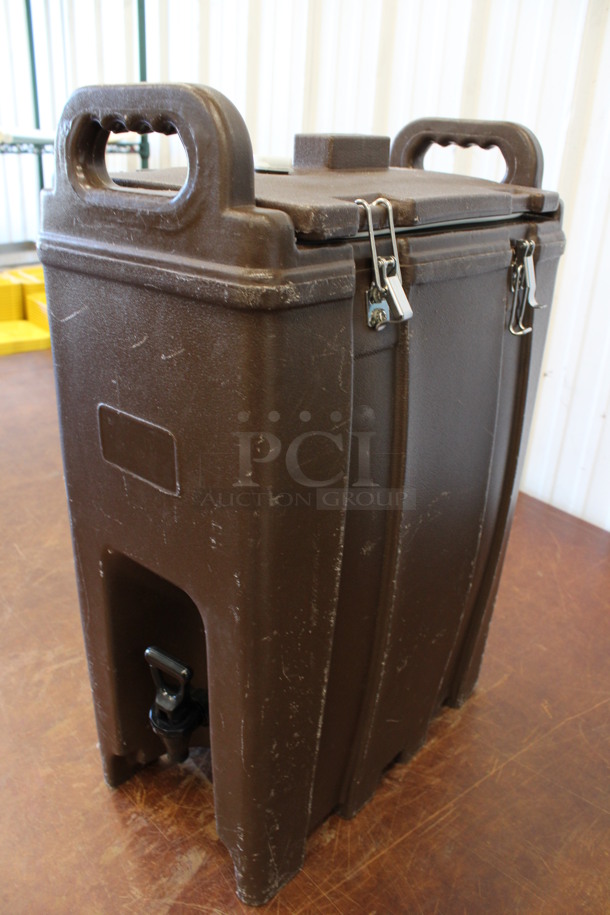 Carlisle Model NLD500 Brown Poly Insulated Beverage Holder Dispenser. 9x16.5x24 - Image 2 of 8