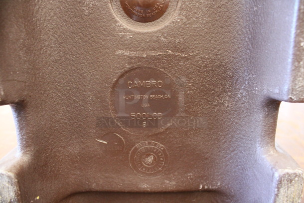 Carlisle Model NLD500 Brown Poly Insulated Beverage Holder Dispenser. 9x16.5x24 - Image 4 of 7