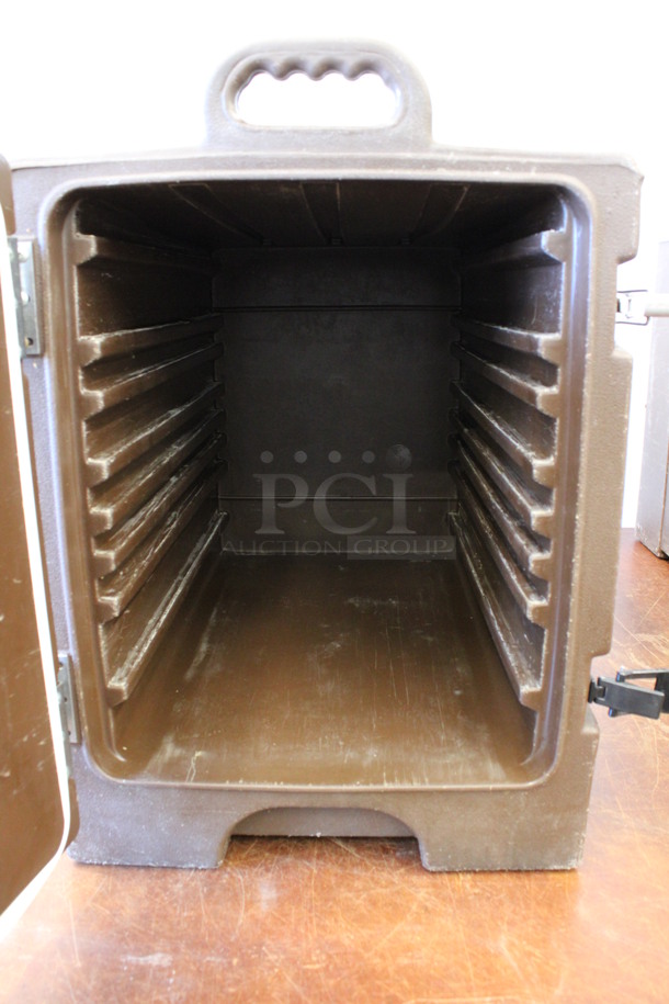 Carlisle Model NPC300 Brown Poly Insulated Food Carrying Case. 17x24.5x24.5 - Image 5 of 7