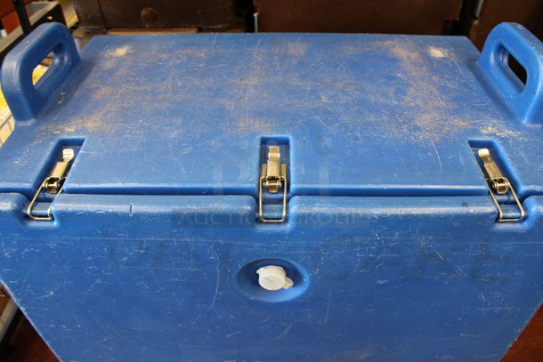 Cambro Model 200MPC Blue Poly Insulated Food Carrying Case. 26x17x21 - Image 3 of 6
