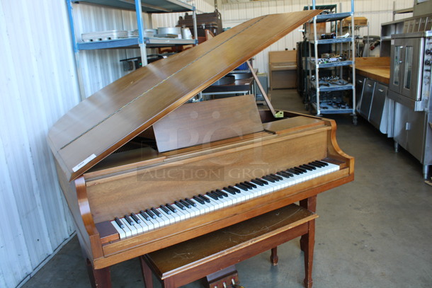 Wurlitzer Wooden Grand Piano w/ Bench. 56x58x61 - Image 3 of 9