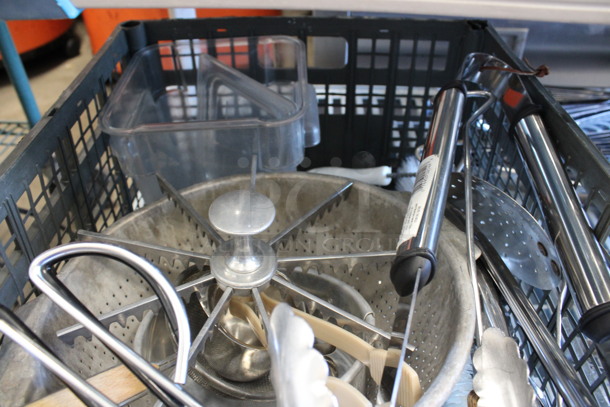 ALL ONE MONEY! Lot of Various Items Including Colander and Tongs! - Image 3 of 3