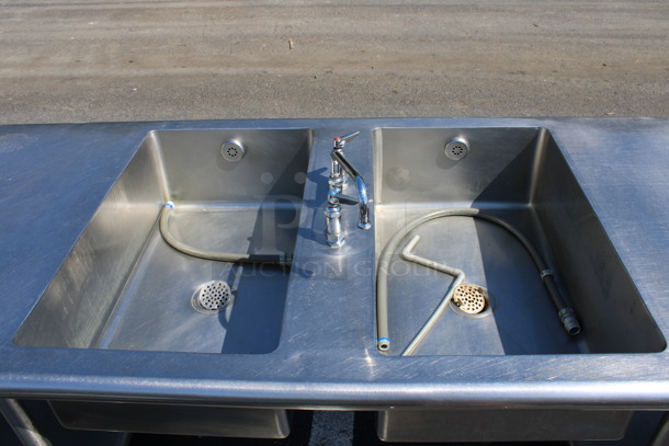 Stainless Steel Commercial Counter w/ 2 Sink Basins, Faucet, Handles, 2 Drawers and Undershelf. 162x36x34. Bay 18x30x10 - Image 4 of 5