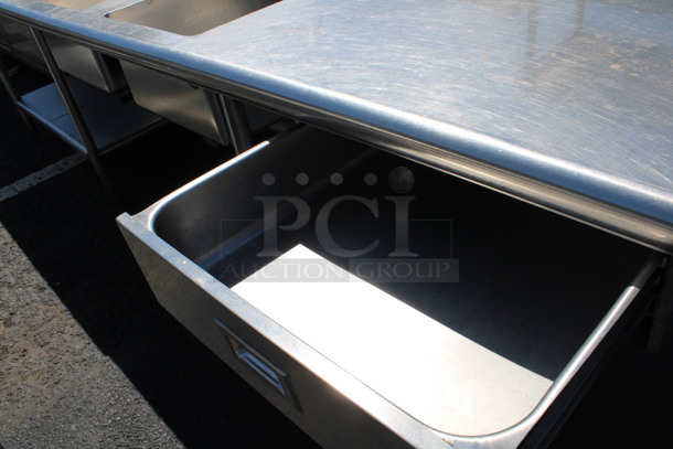 Stainless Steel Commercial Counter w/ 2 Sink Basins, Faucet, Handles, 2 Drawers and Undershelf. 138x36x34. Bay 18x30x10 - Image 5 of 6