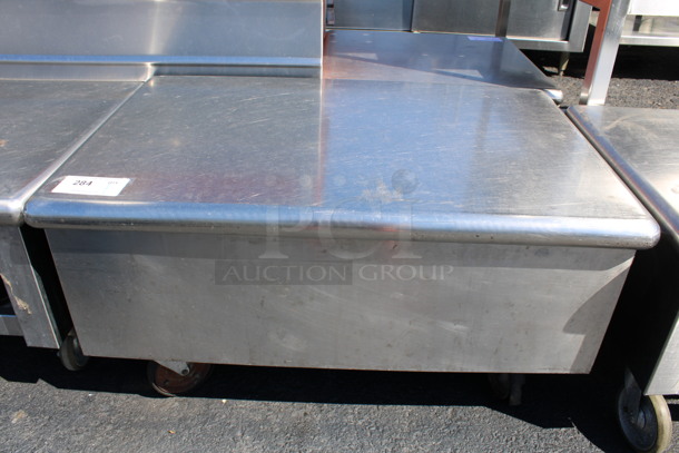 Stainless Steel Equipment Stand on Commercial Casters. 35.5x23.5x18