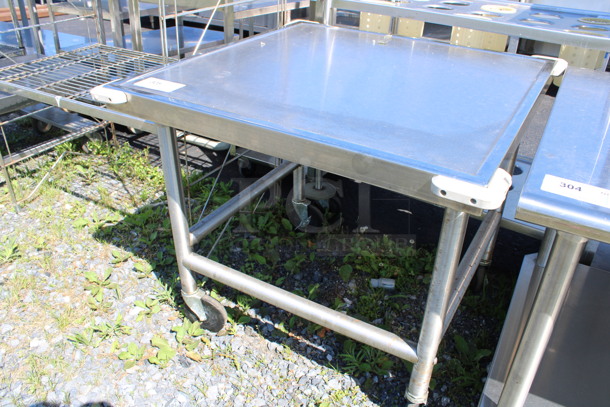 Stainless Steel Commercial Table on Commercial Casters. 32x32x28 - Image 2 of 3