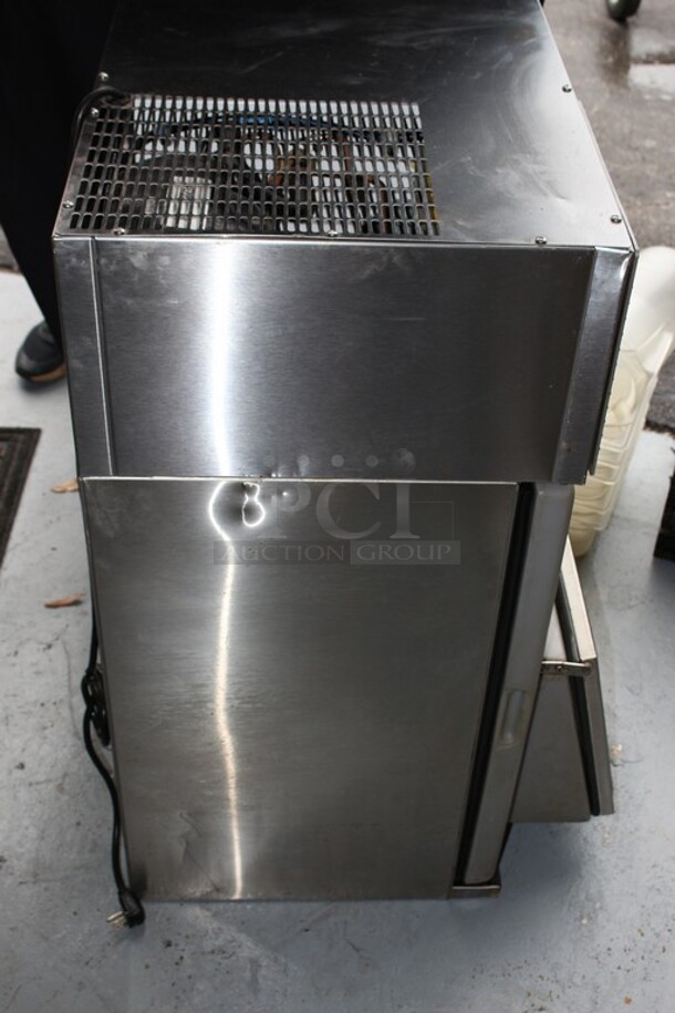 GlassTender Wall-mounted Lettuce Crisper  Model LC 115volts single phase 60Hz - Image 7 of 7