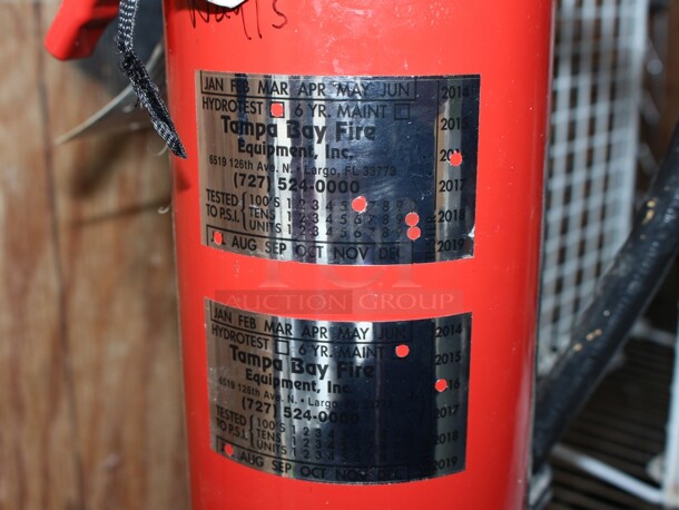 Ansul Sentry dry chemical fire extinguisher with mounting hardware - Image 2 of 3