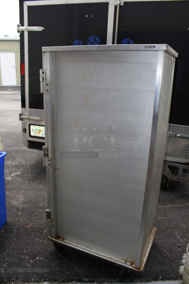 Ansul Sentry dry chemical fire extinguisher with mounting hardware - Image 3 of 3