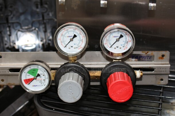 Cornelius Soda machine w/carbonator model ED150 115v 60Hz single phase 1.3amp - Image 2 of 9