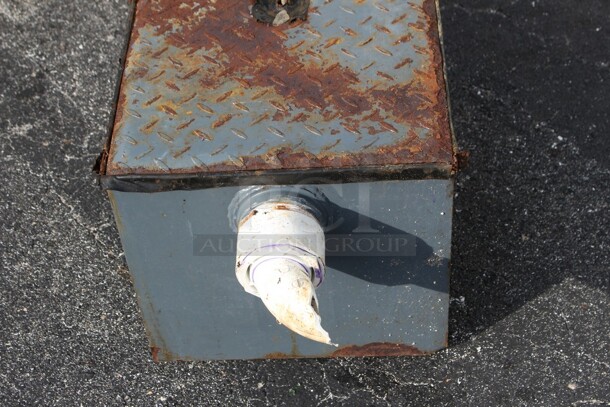 40lbs Grease trap PDT certified flow rate 20gpm - Image 2 of 5