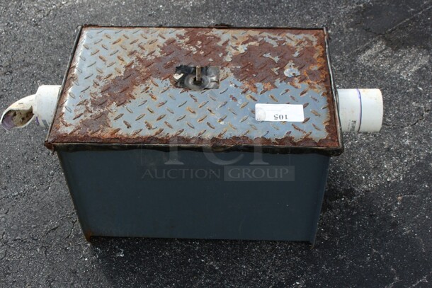 40lbs Grease trap PDT certified flow rate 20gpm - Image 3 of 5