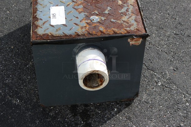 40lbs Grease trap PDT certified flow rate 20gpm - Image 4 of 5