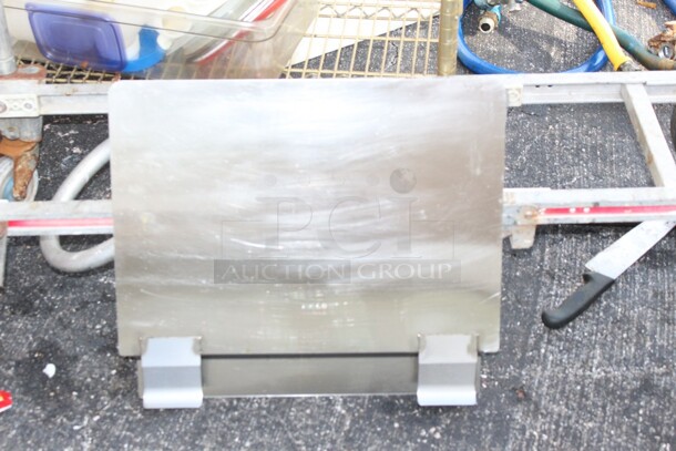 fryer shield  - Image 2 of 3
