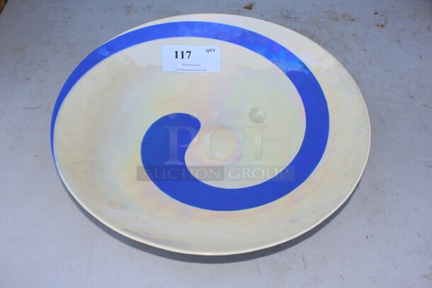 Large decorative bowl with beautiful swirl 