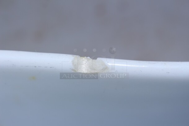 American MetalCraft porcelain white 12x5 bowl w/228oz capacity !!IMPERFECTIONS ON ALL!! - Image 3 of 3