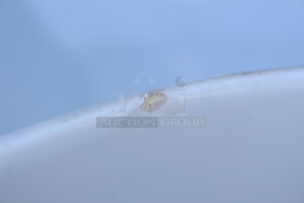 American MetalCraft porcelain white 12x5 bowl w/228oz capacity !!IMPERFECTIONS ON ALL!! - Image 2 of 3