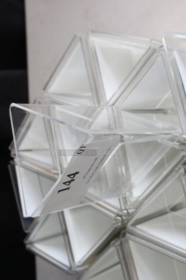 Table display (17x your money) - Image 2 of 2