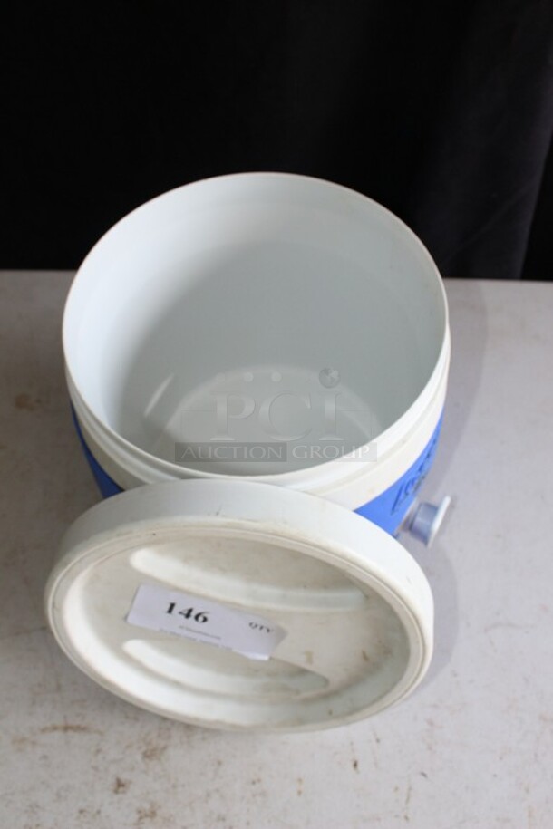 Coleman blue round cooler - Image 2 of 2