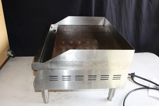 Avantco Flattop Griddle  model FN-02 240v - Image 3 of 6