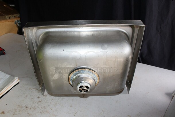 Advance SS hand sink - Image 2 of 3
