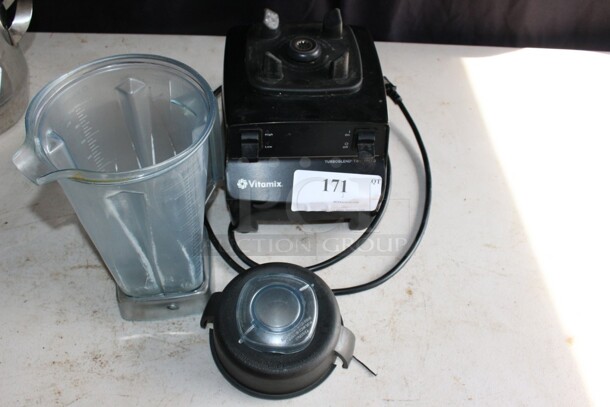 Vitamix blender model VM0102 120v 40-60Hz 11.5amps  - Image 2 of 2
