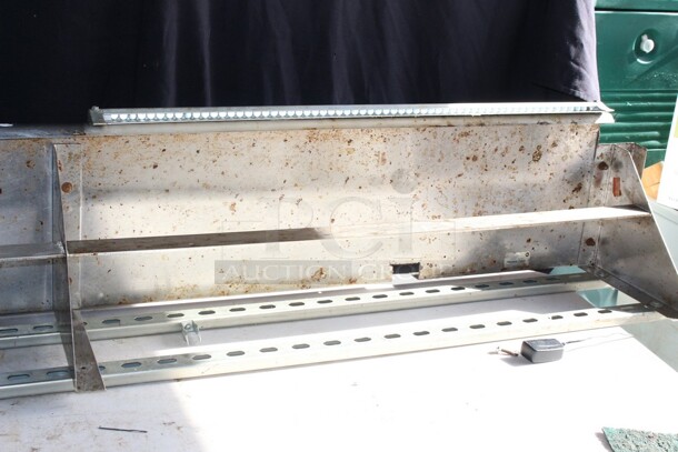 SS shelf w/ticket rail - Image 6 of 7