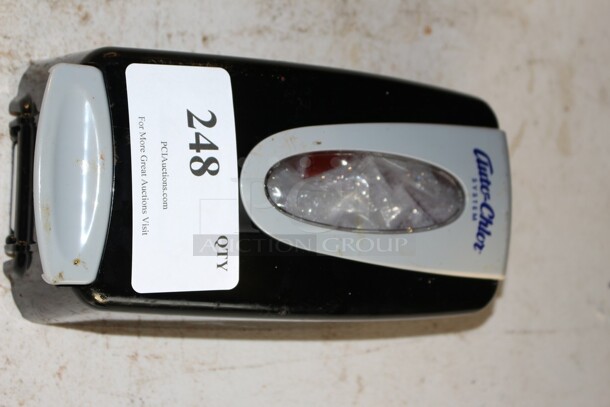 Soap dispenser  - Image 1 of 1