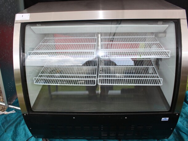 SUPER NICE Refrigerated display w/curved glass on commercial casters TESTED AND WORKING Model XDC120-8C  - Image 4 of 8
