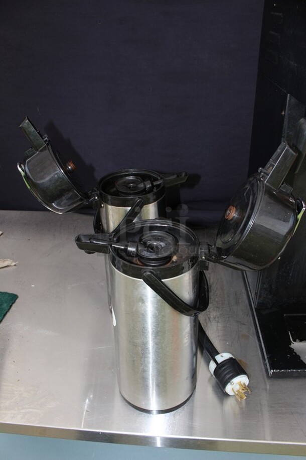 VERY NICE CLEAN Curtis Concourse Series Coffee Maker Model D1200gt12b000 220v w/air pots - Image 2 of 7