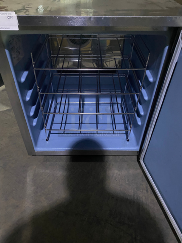 Delfield Commercial Single Door Lowboy/Worktop Table! All Stainless Steel! Model 406STAR4! 115V 1Phase! - Image 4 of 7