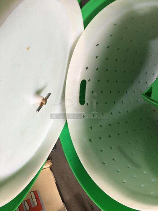 The Green Machine Commercial Salad/Lettuce Spinner! - Image 5 of 6