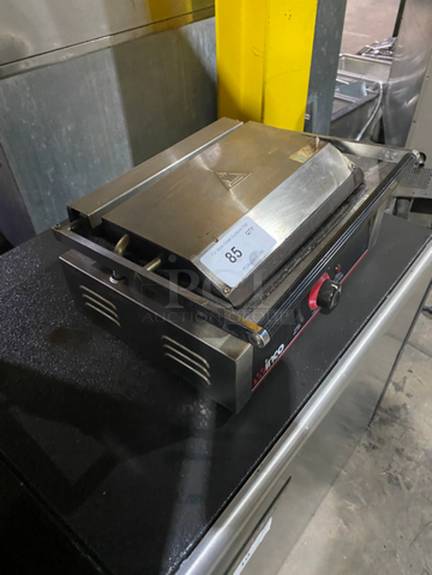 Winco Commercial Countertop Flat Top Panini Press! All Stainless Steel! Model ESG1 Serial ESG01010000941! 120V! - Image 4 of 7