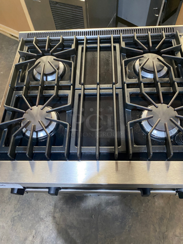 NICE! Viking Commercial Natural Gas Powered 4 Burner Stove! With Full Size Oven Underneath! All Stainless Steel! On Legs! - Image 3 of 6