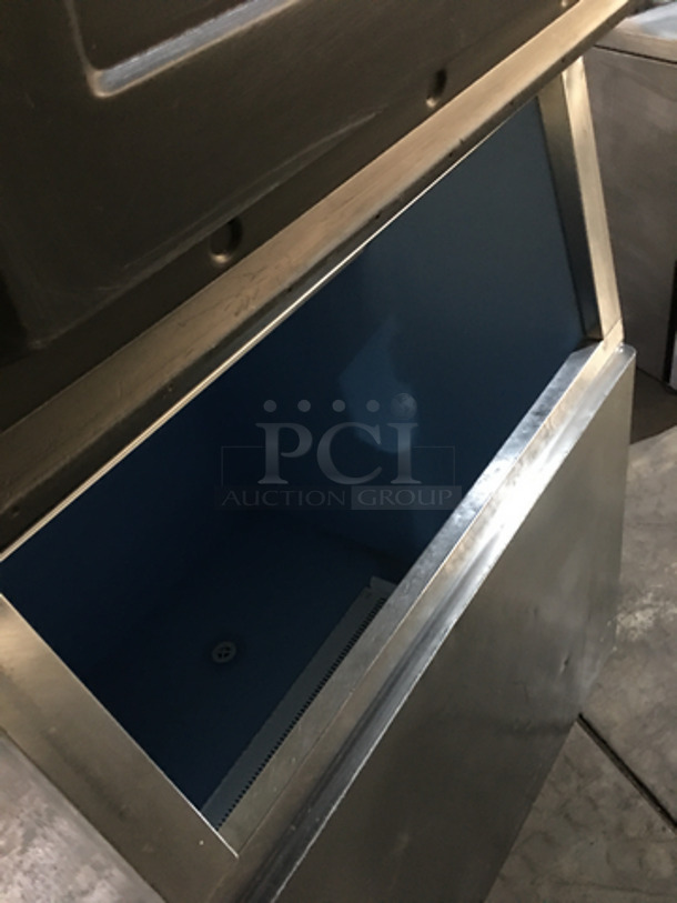 WOW! Hoshizaki Commercial Ice Making Machine! On Ice Bin! All Stainless Steel! Model KM1340MRH Serial C05980A! 208/230V 1Phase! On Legs! 2 X Your Bid! Makes One Unit! - Image 5 of 7