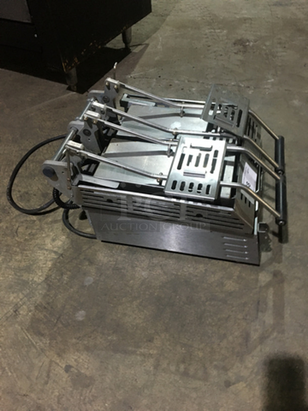 Star Commercial Countertop Clamshell Panini/Sandwich Grill! All Stainless Steel!  - Image 3 of 8