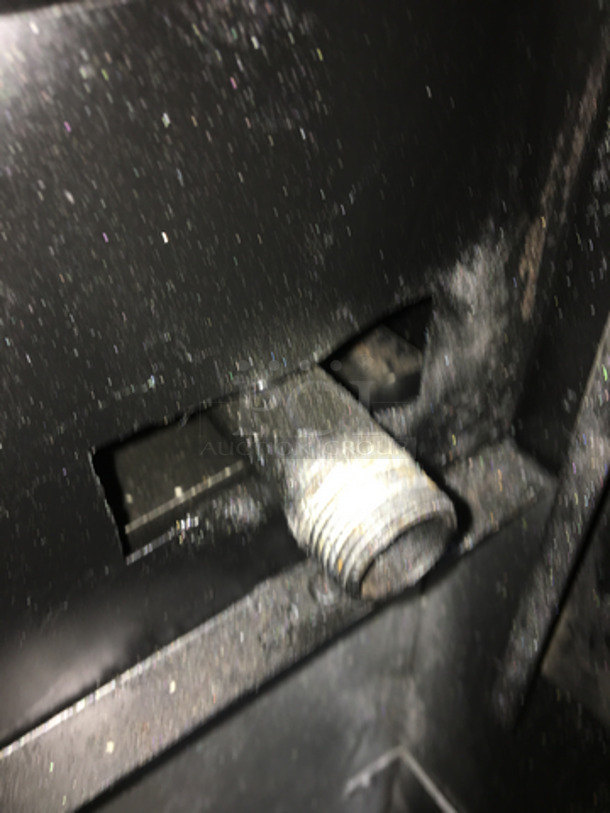 Garland All Stainless Steel Natural Gas Powered 6 Burner Stove! With Full Size Oven Underneath! With Backsplash! - Image 11 of 11